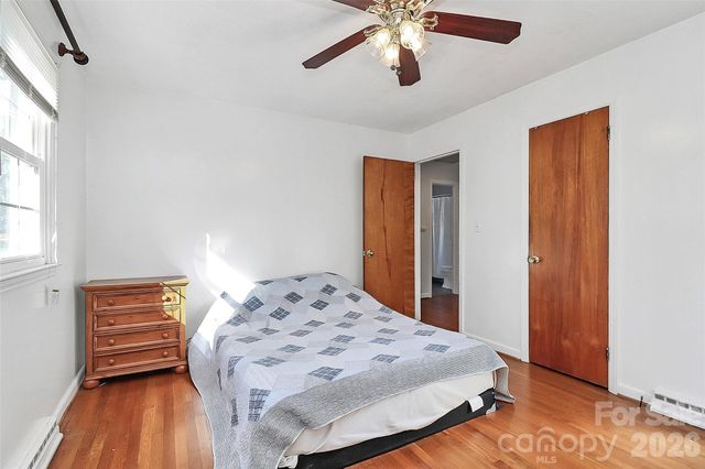 2111 Parkdale Avenue, Gastonia, NC 28052