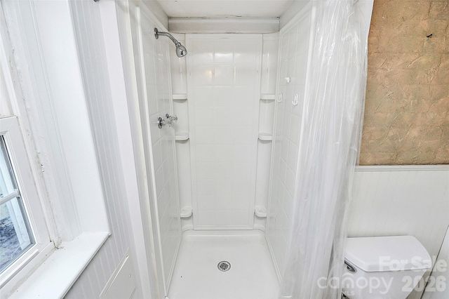 2111 Parkdale Avenue, Gastonia, NC 28052