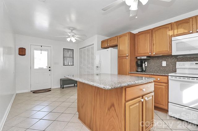 2111 Parkdale Avenue, Gastonia, NC 28052