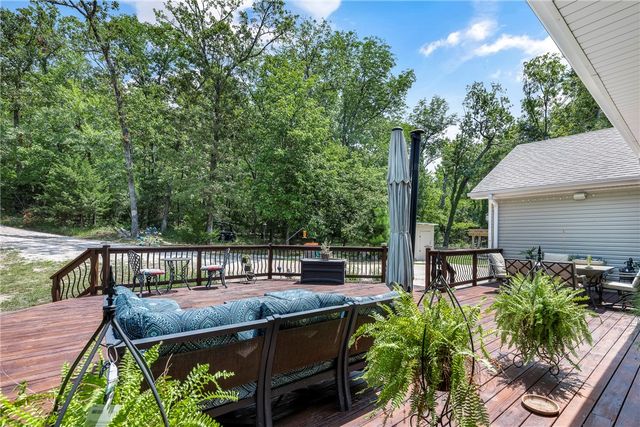 9696 Fuller Road, Rogers, AR 72756