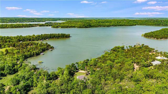 9696 Fuller Road, Rogers, AR 72756