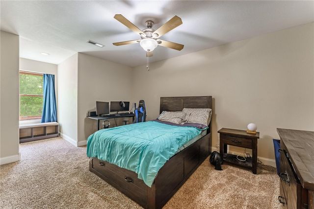 9696 Fuller Road, Rogers, AR 72756