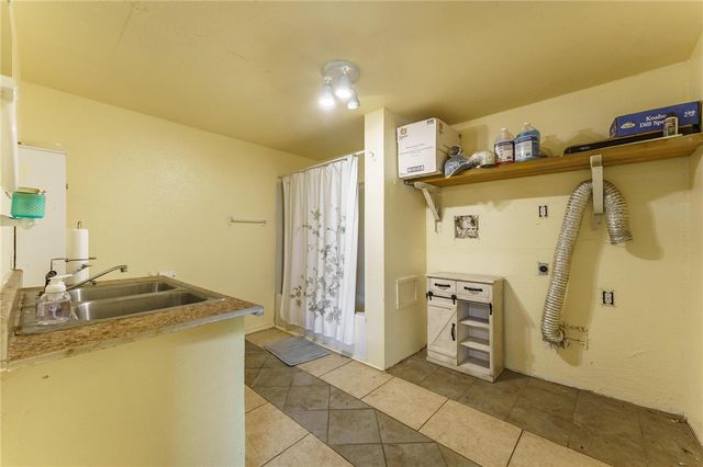 9696 Fuller Road, Rogers, AR 72756