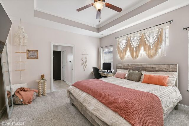 3008 Winter Garden Drive, Valparaiso, IN 46385