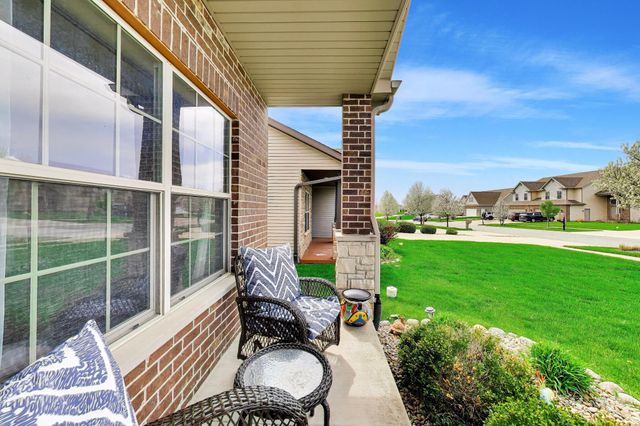 3008 Winter Garden Drive, Valparaiso, IN 46385