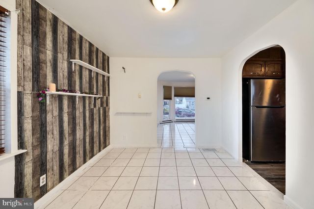 218 MAYBERRY AVE, Reading, PA 19605