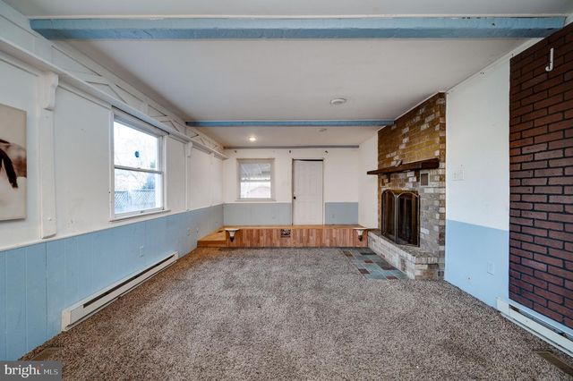 218 MAYBERRY AVE, Reading, PA 19605