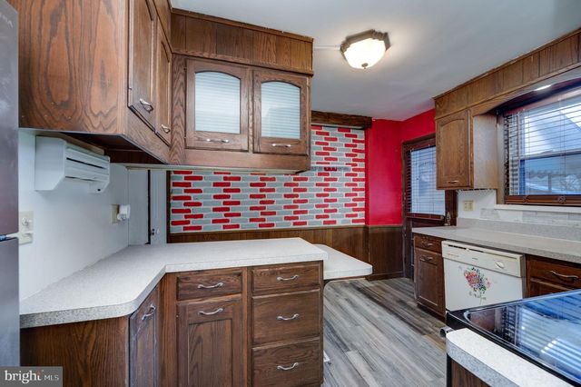 218 MAYBERRY AVE, Reading, PA 19605