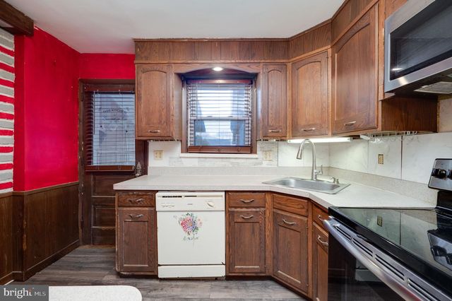 218 MAYBERRY AVE, Reading, PA 19605