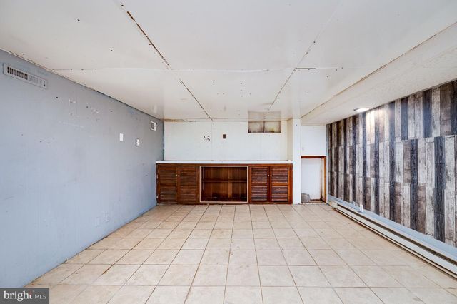 218 MAYBERRY AVE, Reading, PA 19605