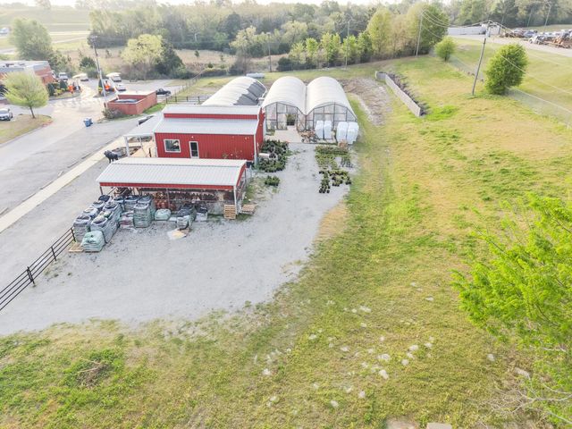 375 S Craigs Drive, Buffalo, TX 75831