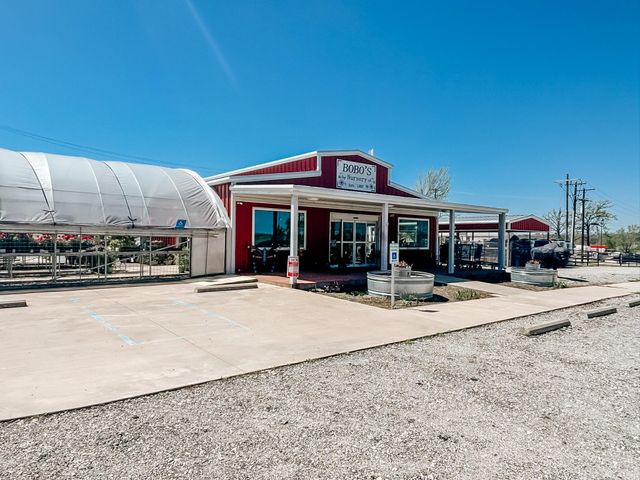 375 S Craigs Drive, Buffalo, TX 75831