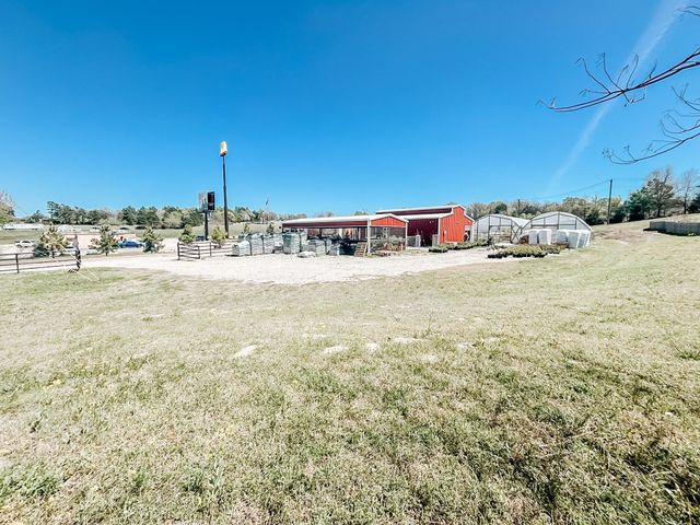 375 S Craigs Drive, Buffalo, TX 75831