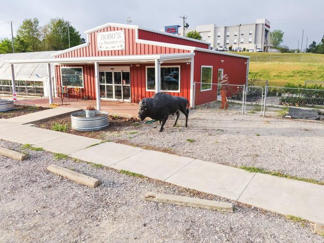 375 S Craigs Drive, Buffalo, TX 75831