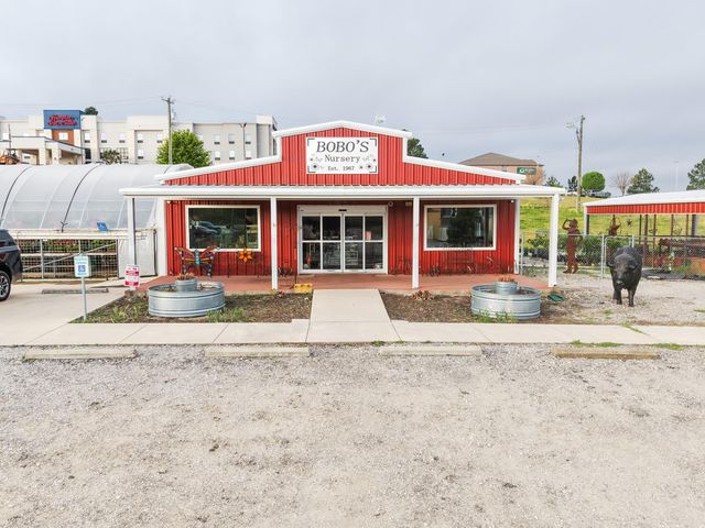 375 S Craigs Drive, Buffalo, TX 75831