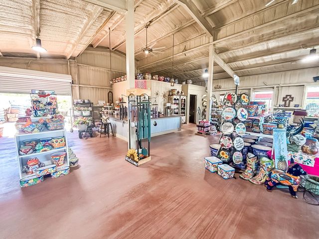 375 S Craigs Drive, Buffalo, TX 75831