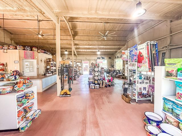 375 S Craigs Drive, Buffalo, TX 75831