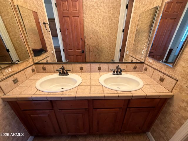 3388 E Jasper Drive, Gilbert, AZ 85296