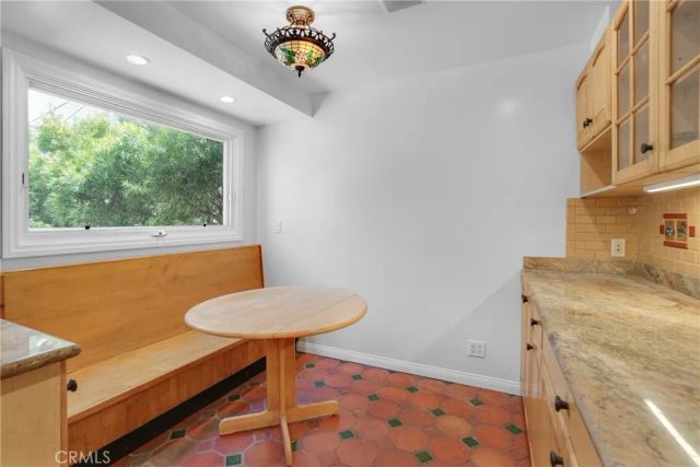 1115 19th 10, Santa Monica, CA 90403