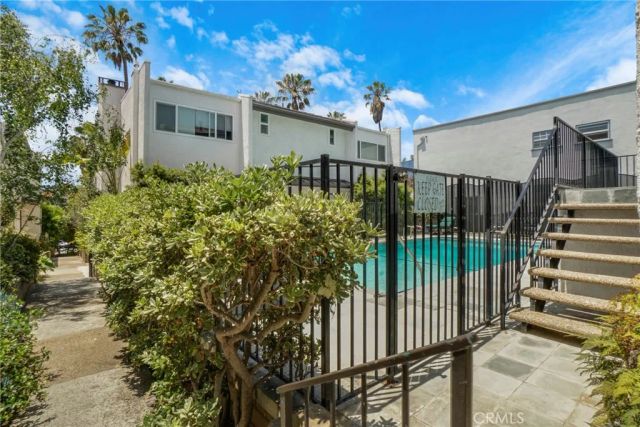 1115 19th 10, Santa Monica, CA 90403