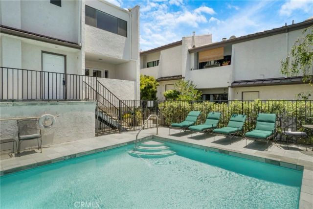 1115 19th 10, Santa Monica, CA 90403