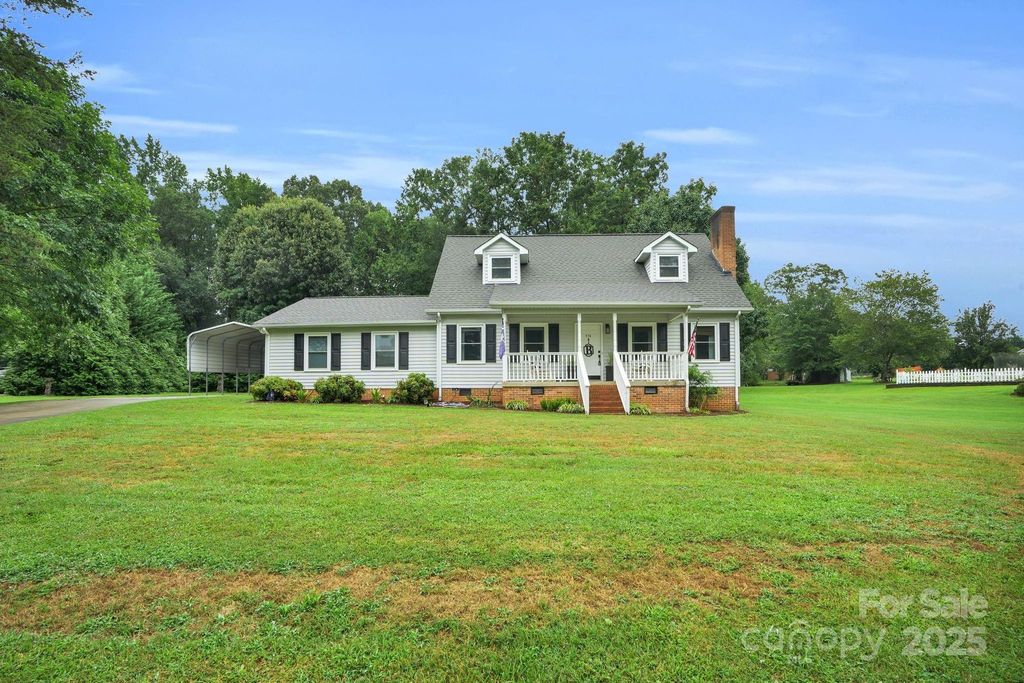 774 Pine Haven Circle, Clover, SC 29710