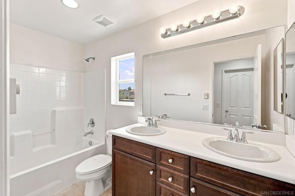 Image 29 of property listing at 14195 Sun Valley, Adelanto, CA 92301