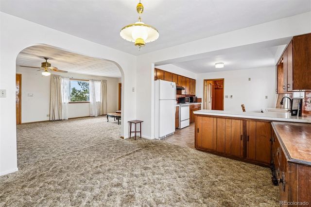 9517 County Road 41, Fort Lupton, CO 80621
