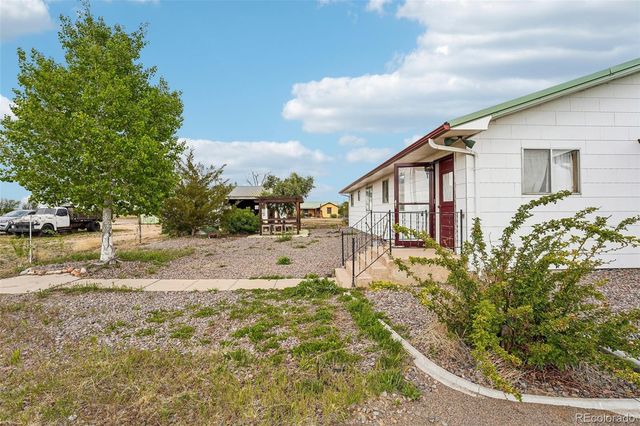9517 County Road 41, Fort Lupton, CO 80621