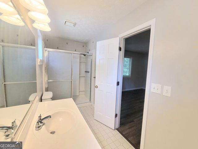 10834 Sunfield Way, Hampton, GA 30228