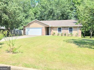 10834 Sunfield Way, Hampton, GA 30228