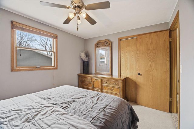 403 ORCHARD LANE, Little Chute, WI 54140