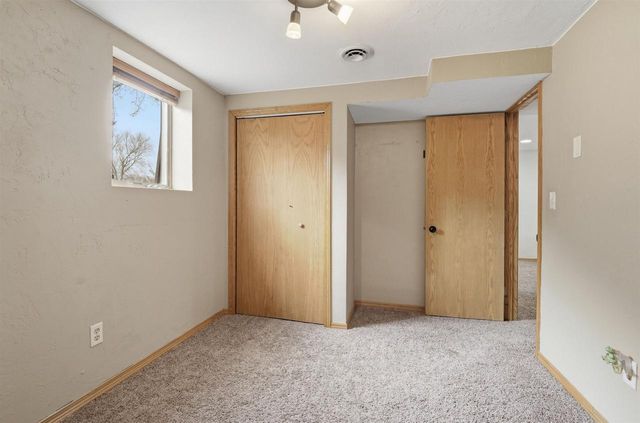 403 ORCHARD LANE, Little Chute, WI 54140