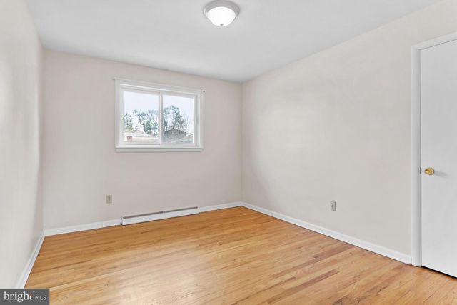213 SUNSET DR, New Cumberland, PA 17070