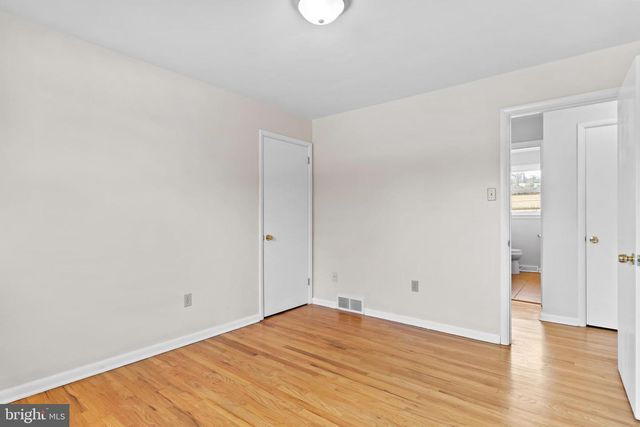 213 SUNSET DR, New Cumberland, PA 17070