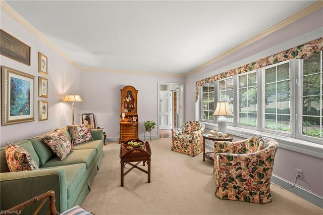 311 Pineridge Drive, Winston-salem, NC 27104