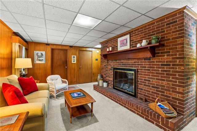 311 Pineridge Drive, Winston-salem, NC 27104