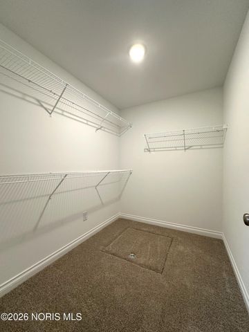 15031 Stonebridge Lane, Perrysburg, OH 43551