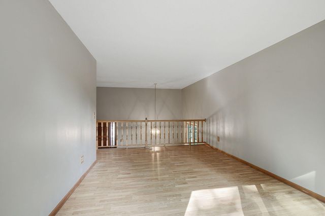 17040 Glencoe Avenue, Lakeville, MN 55044