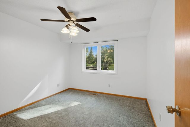 17040 Glencoe Avenue, Lakeville, MN 55044