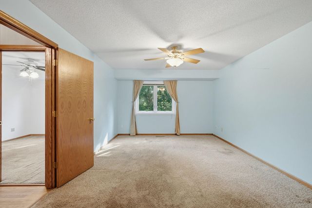17040 Glencoe Avenue, Lakeville, MN 55044