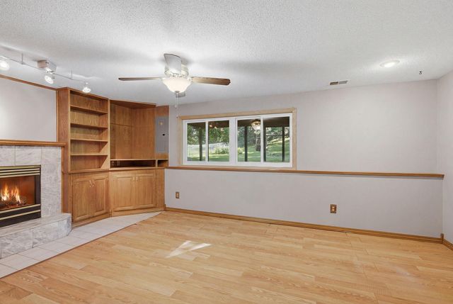 17040 Glencoe Avenue, Lakeville, MN 55044