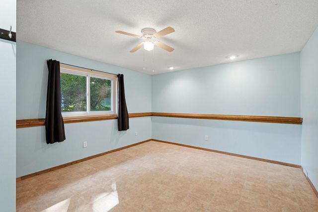 17040 Glencoe Avenue, Lakeville, MN 55044