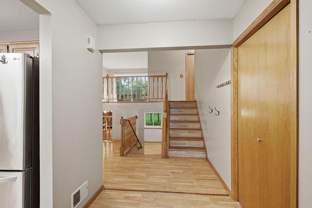 17040 Glencoe Avenue, Lakeville, MN 55044