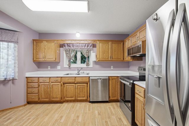 17040 Glencoe Avenue, Lakeville, MN 55044