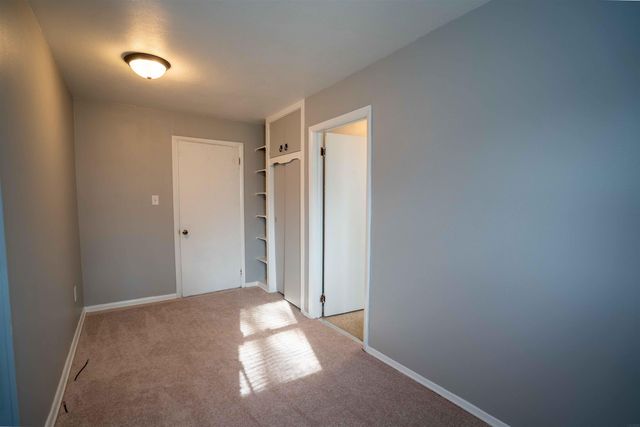 1129 S Evans Road, Evansdale, IA 50707