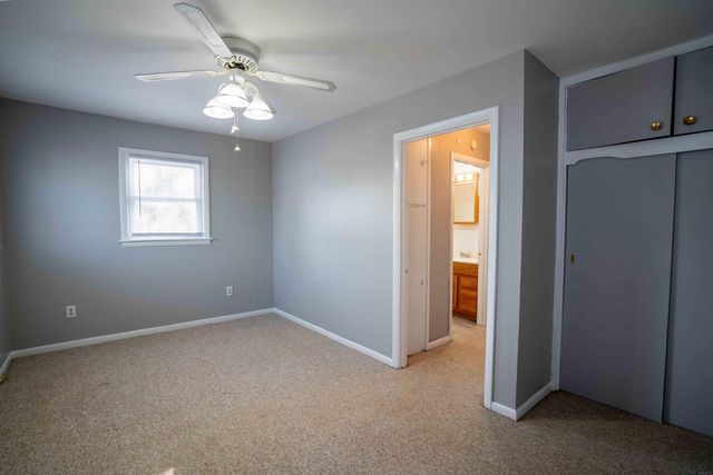 1129 S Evans Road, Evansdale, IA 50707