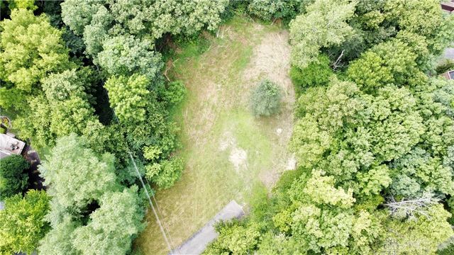 1905 Tait Circle Road, Dayton, OH 45429
