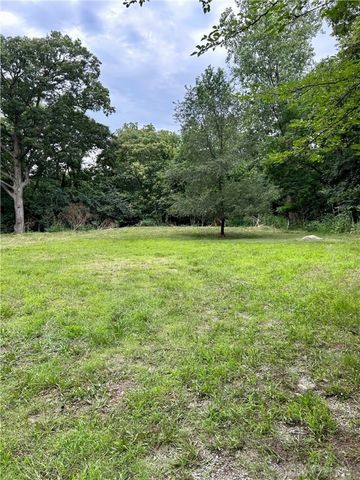 1905 Tait Circle Road, Dayton, OH 45429