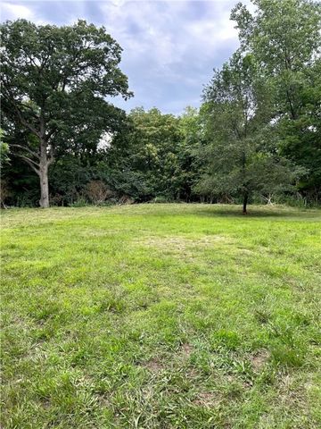 1905 Tait Circle Road, Dayton, OH 45429
